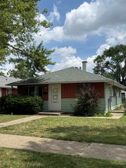 15325 Dorchester Avenue, Dolton, IL 60419