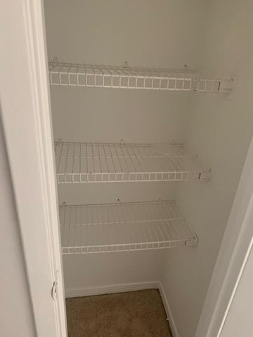 806 Blvd De L Orleans, Mary Esther, FL 32569