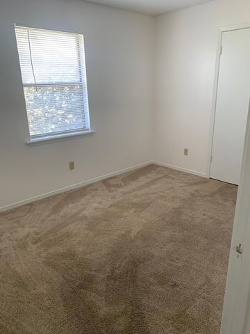 806 Blvd De L Orleans, Mary Esther, FL 32569