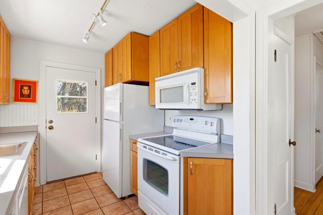 3911 Winnemac Avenue, Madison, WI 53711