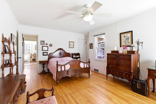 3911 Winnemac Avenue, Madison, WI 53711