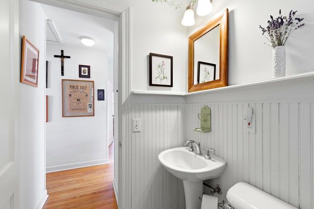 3911 Winnemac Avenue, Madison, WI 53711