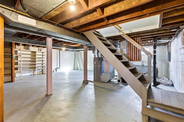 3911 Winnemac Avenue, Madison, WI 53711