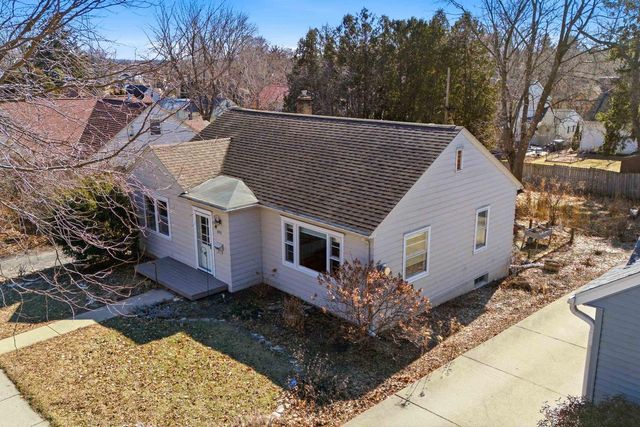 3911 Winnemac Avenue, Madison, WI 53711