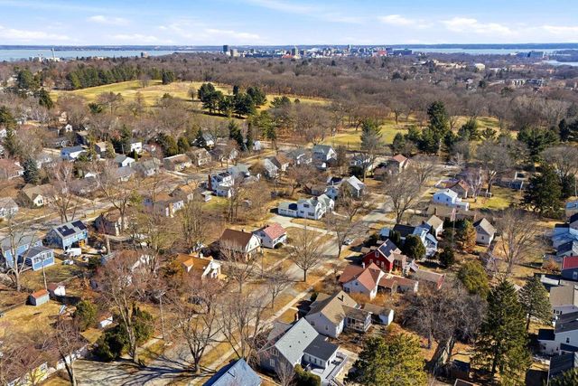 3911 Winnemac Avenue, Madison, WI 53711