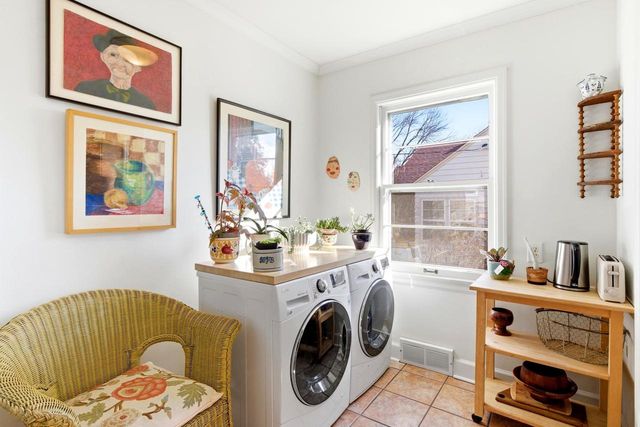 3911 Winnemac Avenue, Madison, WI 53711