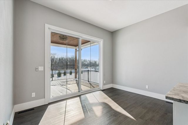 9243 Feather Ridge Pass, Cedar Rapids, IA 52411