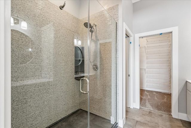 9243 Feather Ridge Pass, Cedar Rapids, IA 52411