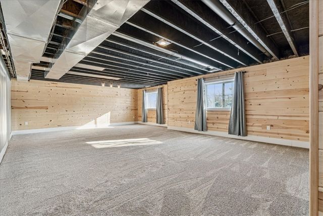 9243 Feather Ridge Pass, Cedar Rapids, IA 52411