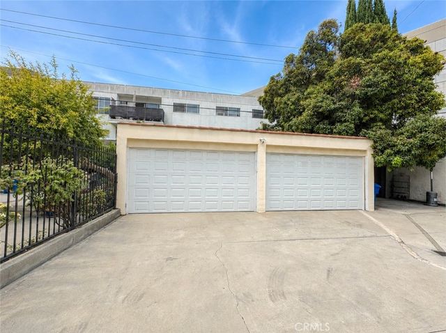 6622 W 6th, Los Angeles, CA 90048