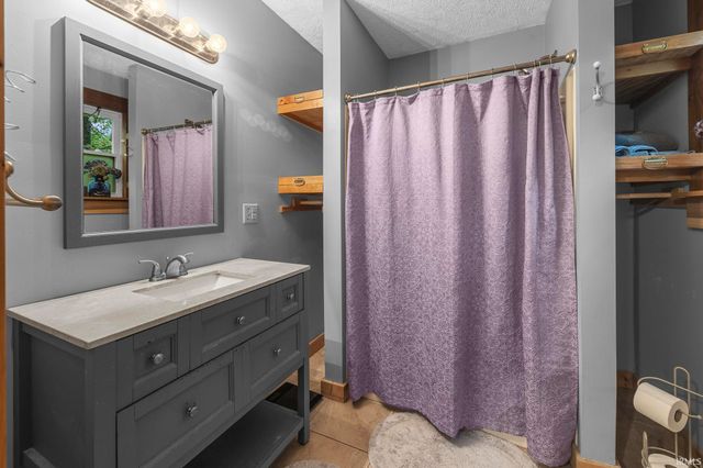 3331 N Shamrock Lane, Birdseye, IN 47513