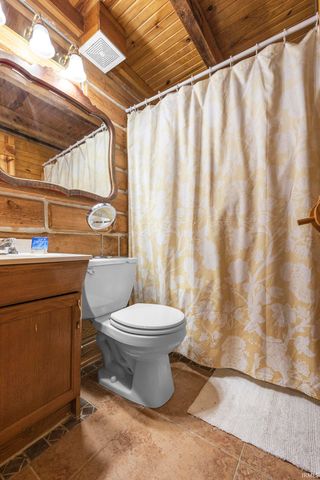 3331 N Shamrock Lane, Birdseye, IN 47513