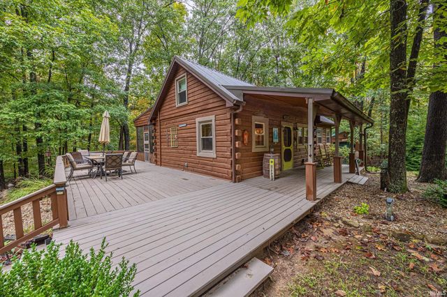 3331 N Shamrock Lane, Birdseye, IN 47513