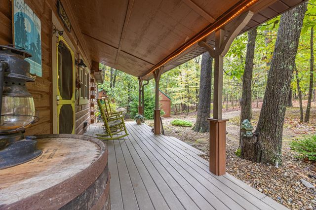 3331 N Shamrock Lane, Birdseye, IN 47513