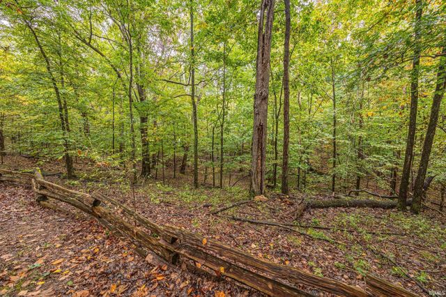 3331 N Shamrock Lane, Birdseye, IN 47513