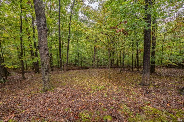 3331 N Shamrock Lane, Birdseye, IN 47513