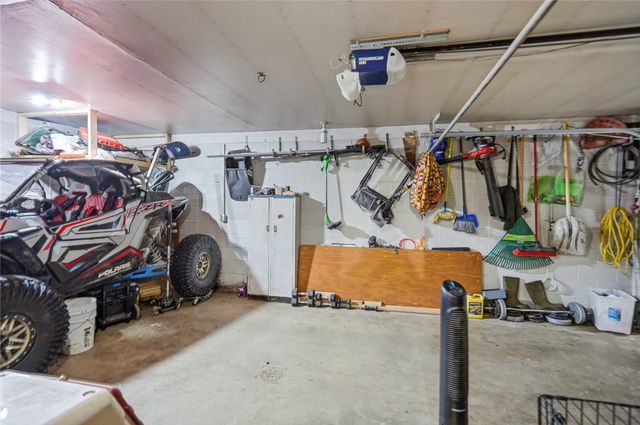 109 W Madison Street, Knoxville, IA 50138