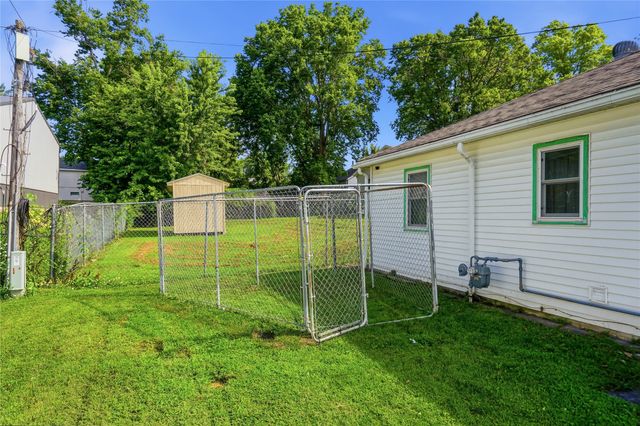109 W Madison Street, Knoxville, IA 50138