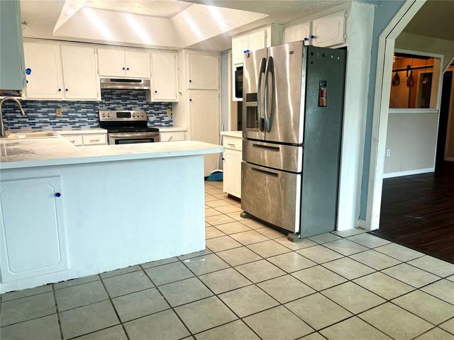 8113 NW 113th Street, Oklahoma City, OK 73162