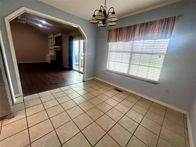 8113 NW 113th Street, Oklahoma City, OK 73162