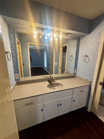 8113 NW 113th Street, Oklahoma City, OK 73162