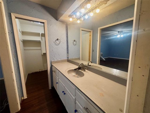 8113 NW 113th Street, Oklahoma City, OK 73162