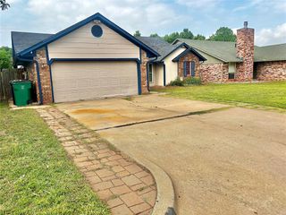 8113 NW 113th Street, Oklahoma City, OK 73162