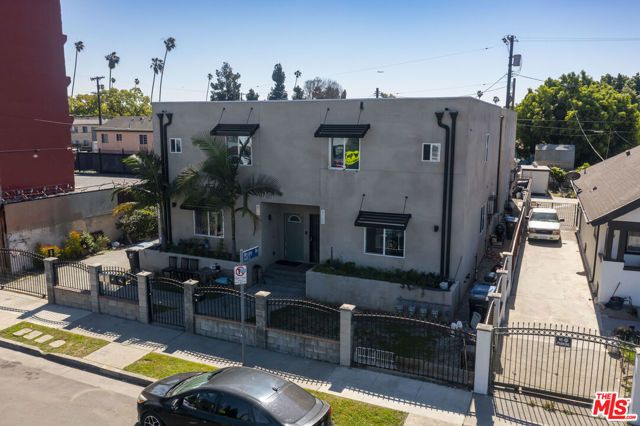816 W 47th Street, Los Angeles, CA 90037