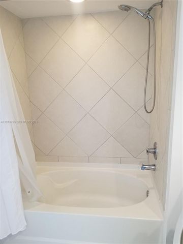 335 S Biscayne Boulevard 3802, Miami, FL 33131