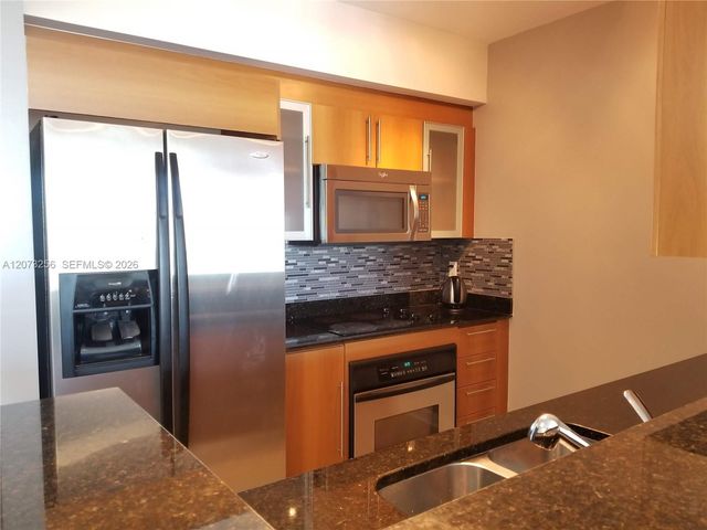 335 S Biscayne Boulevard 3802, Miami, FL 33131
