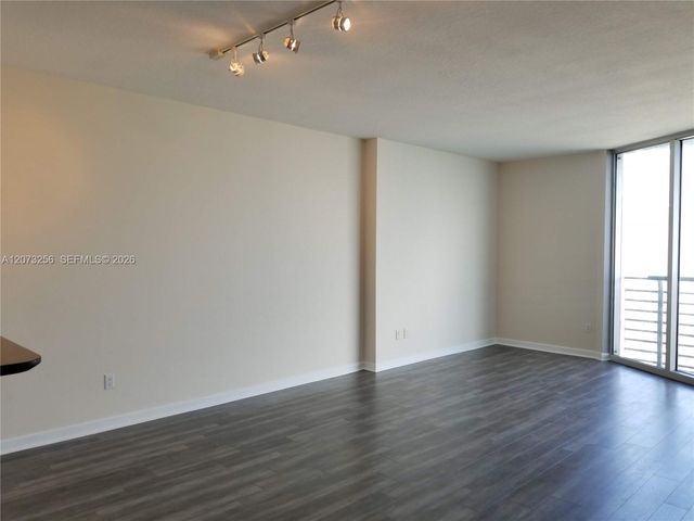 335 S Biscayne Boulevard 3802, Miami, FL 33131
