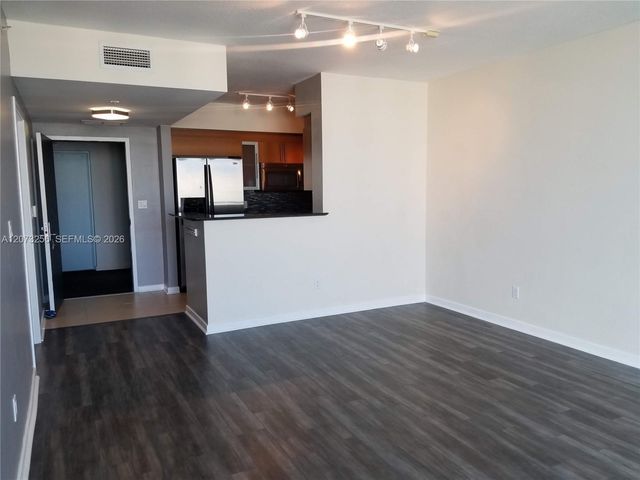 335 S Biscayne Boulevard 3802, Miami, FL 33131