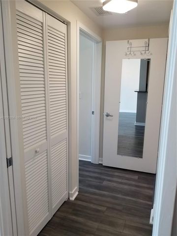 335 S Biscayne Boulevard 3802, Miami, FL 33131