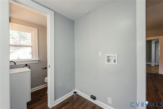 214 Lowell St, Henrico, VA 23223