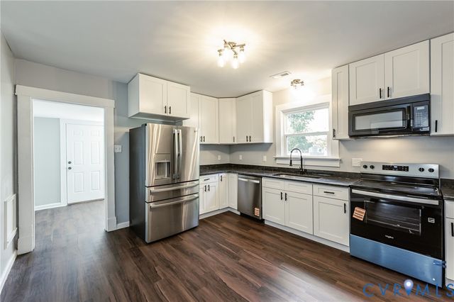 214 Lowell St, Henrico, VA 23223