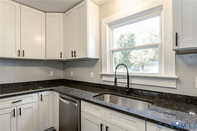 214 Lowell St, Henrico, VA 23223