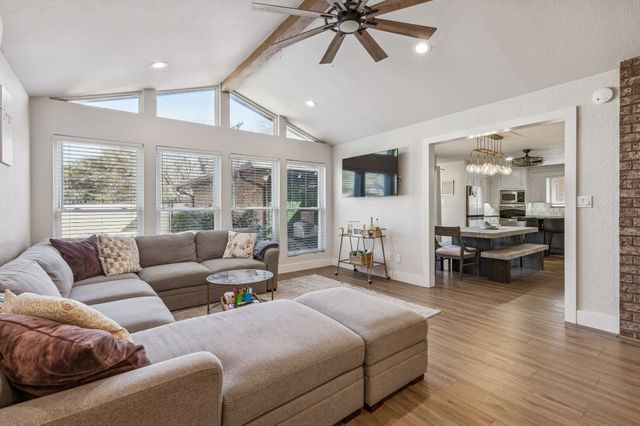 4512 Ranch View Road, Fort Worth, TX 76109