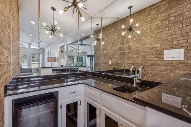 4512 Ranch View Road, Fort Worth, TX 76109