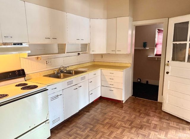 818 S Gallatin Street, Marion, IN 46953