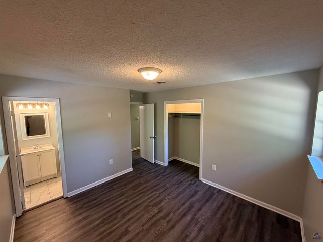 112 Briarwood Drive, Warner Robins, GA 31093