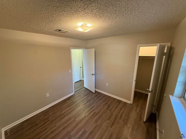 112 Briarwood Drive, Warner Robins, GA 31093