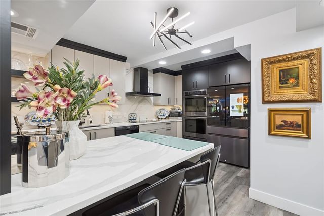 7550 HINSON STREET 4b, Orlando, FL 32819