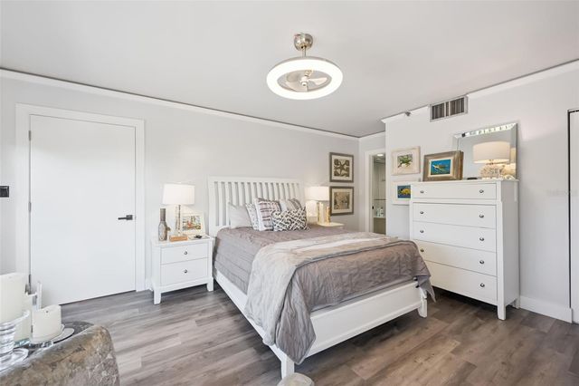 7550 HINSON STREET 4b, Orlando, FL 32819