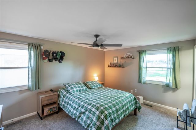 265 Waterford Drive, Centerville, OH 45458