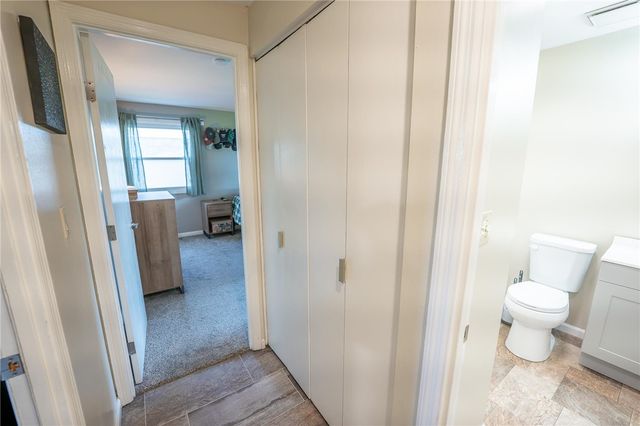 265 Waterford Drive, Centerville, OH 45458