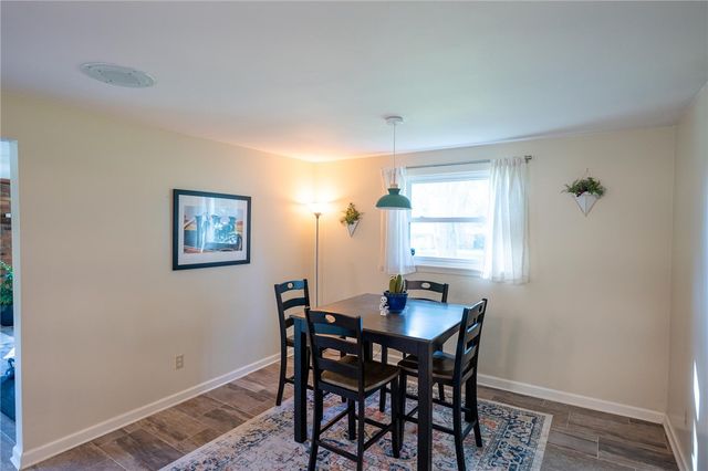 265 Waterford Drive, Centerville, OH 45458