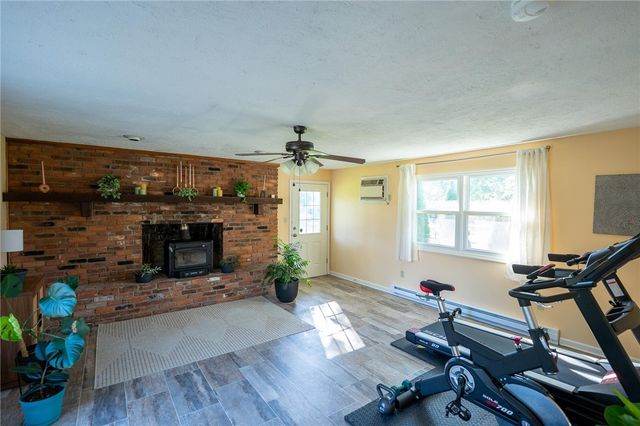 265 Waterford Drive, Centerville, OH 45458