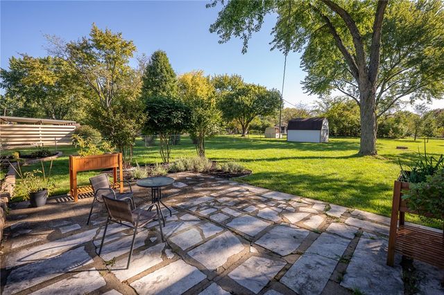 265 Waterford Drive, Centerville, OH 45458