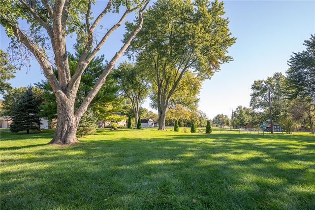 265 Waterford Drive, Centerville, OH 45458