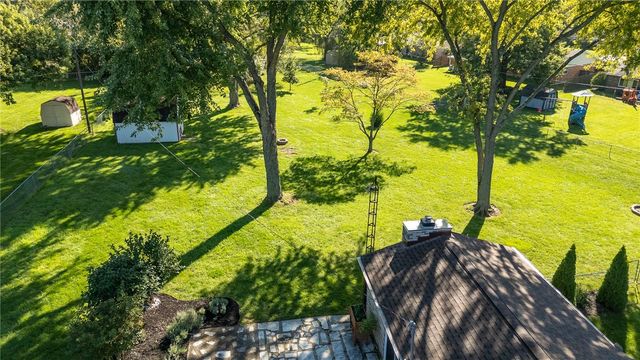 265 Waterford Drive, Centerville, OH 45458